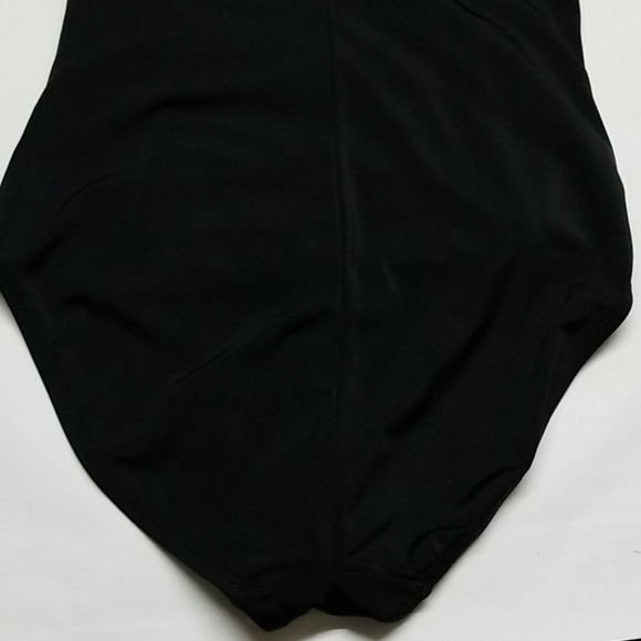 Jaclyn Smith Size 6 One Piece Swimsuit - Picture 5 of 7
